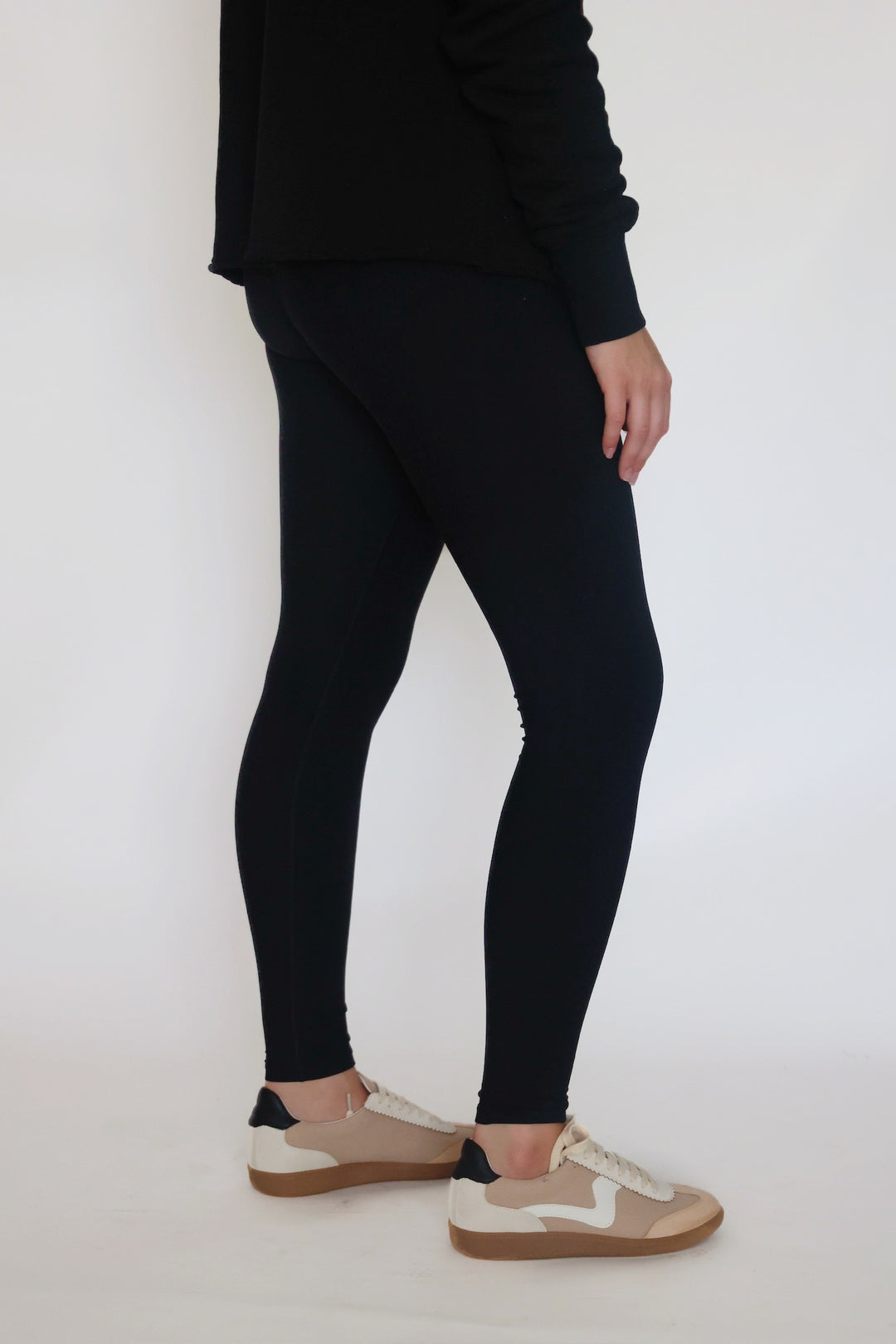 SPANXsmooth Onform Leggings