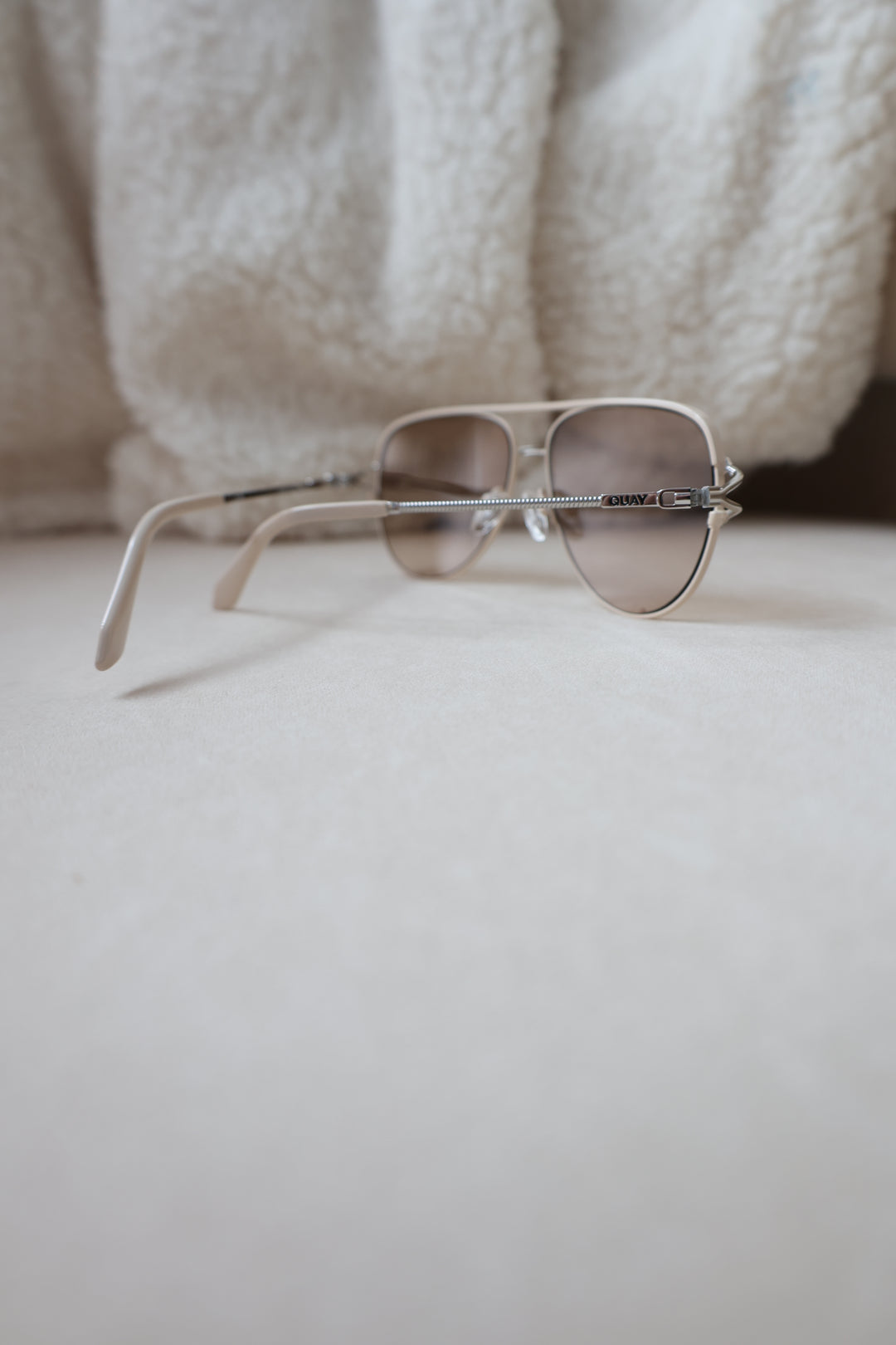 Quay - High Key Twist Sunglasses