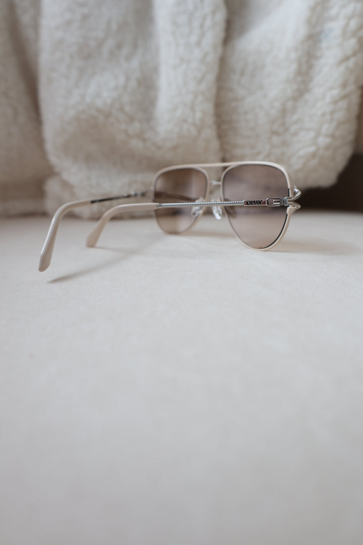 Quay - High Key Twist Sunglasses