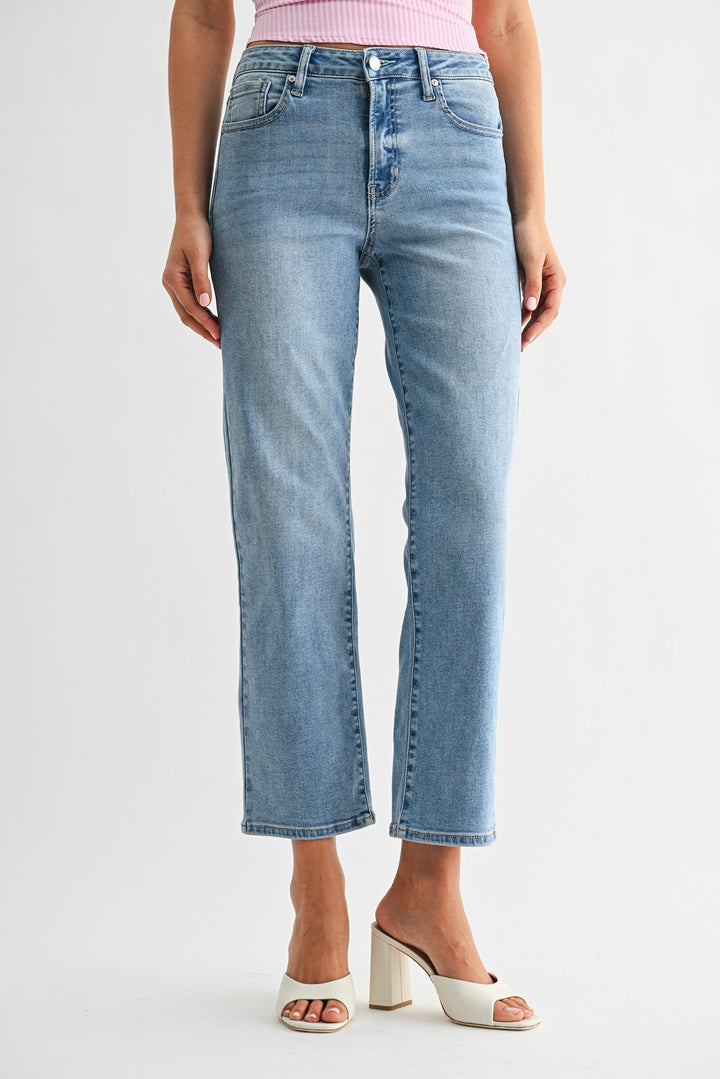 Pricilla Straight Jeans- Light Wash