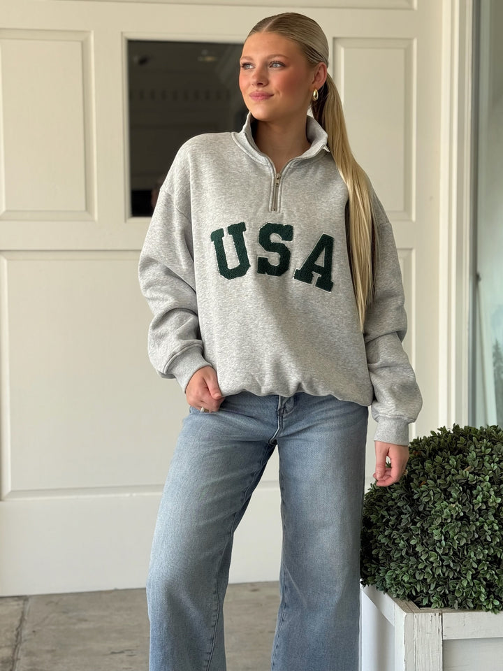 USA Zip Up