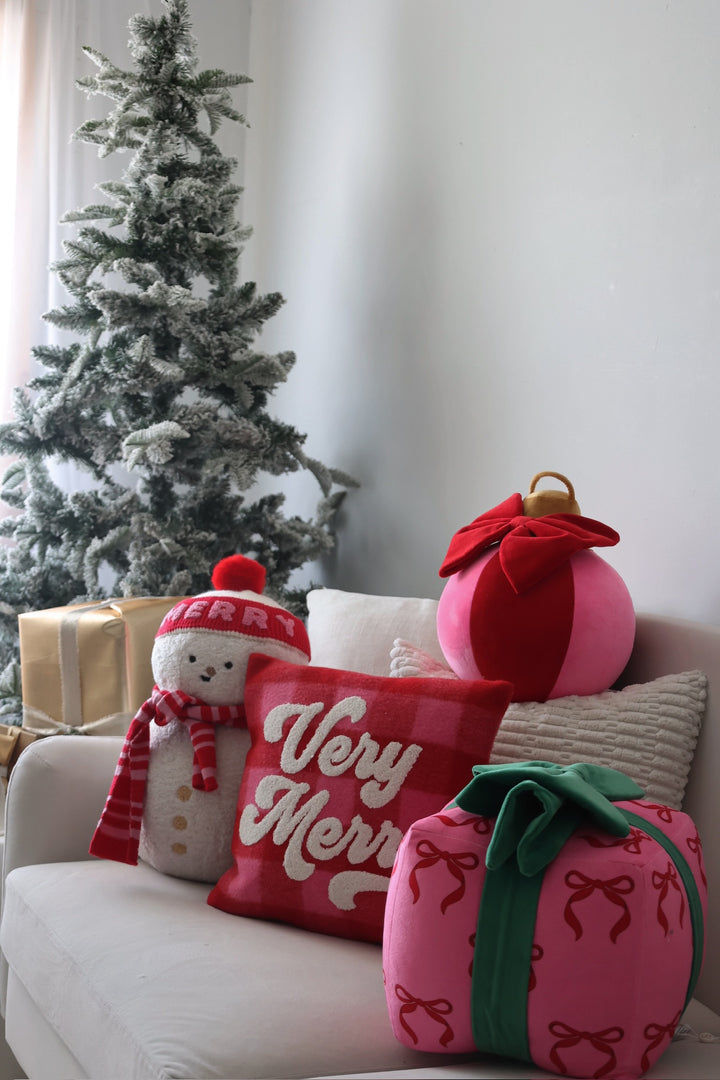 Very Merry Pillow