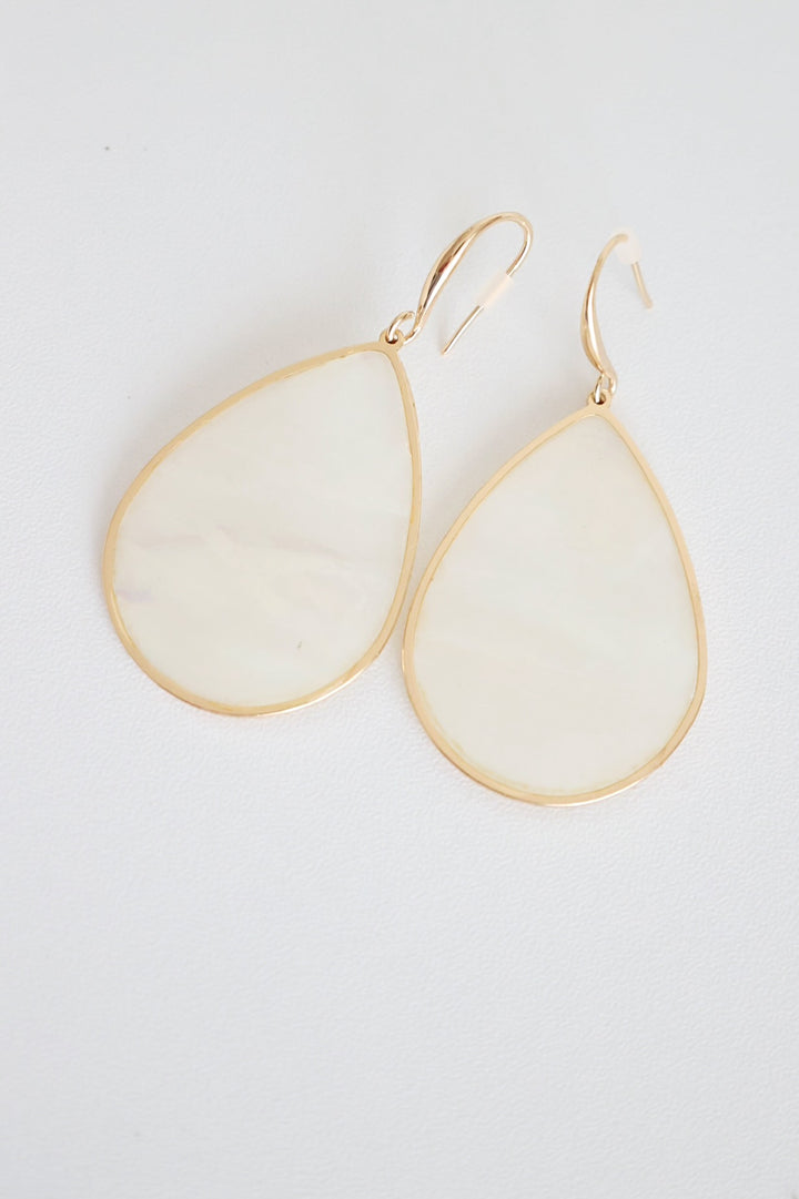 Casey Pearl Drop Earring