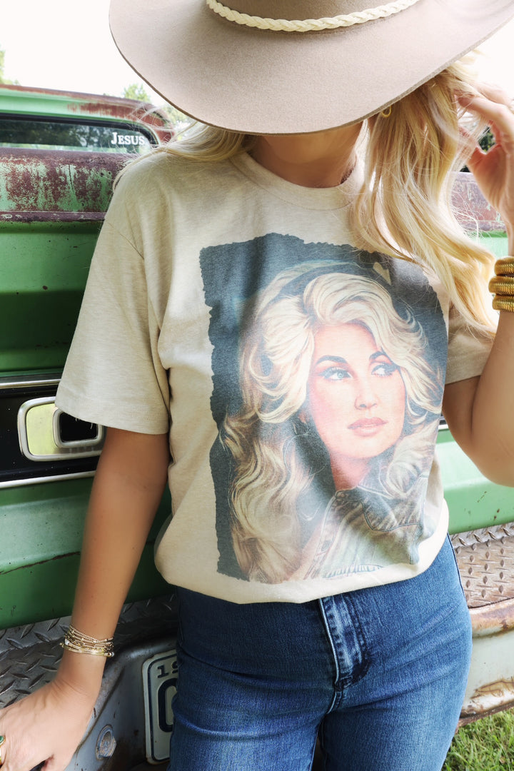 Dolly Portrait Graphic Tee