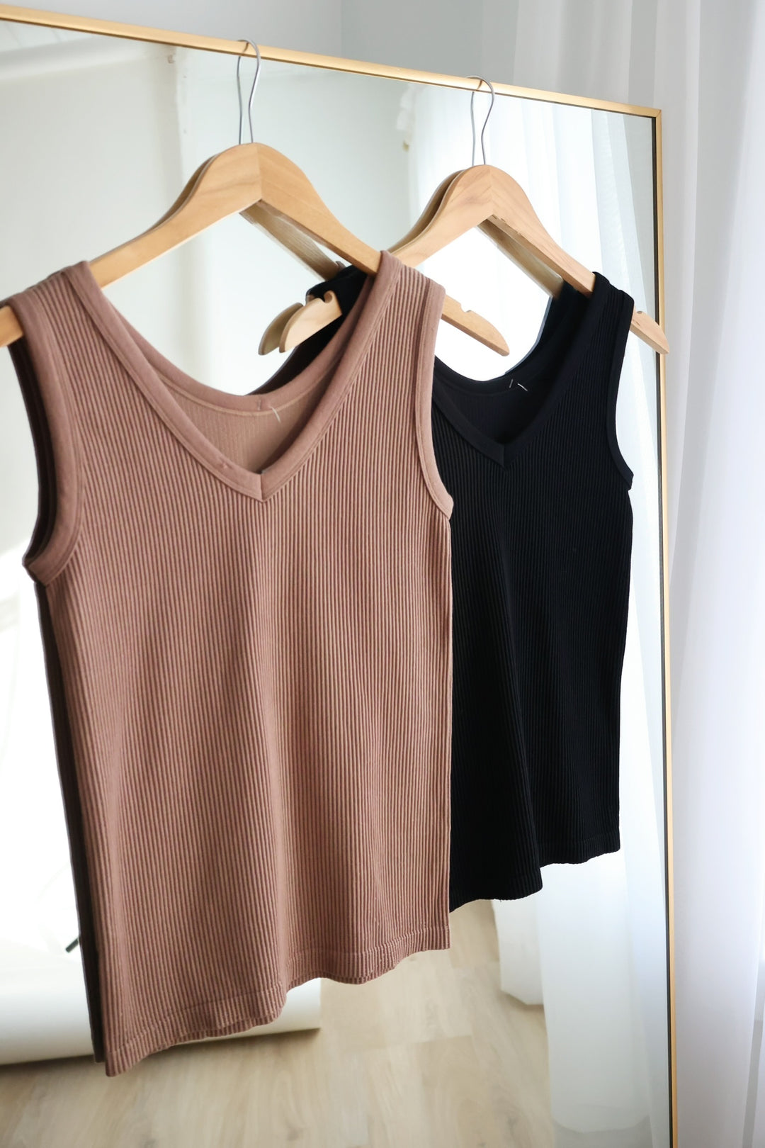 Reversible Seamless Rib Tank