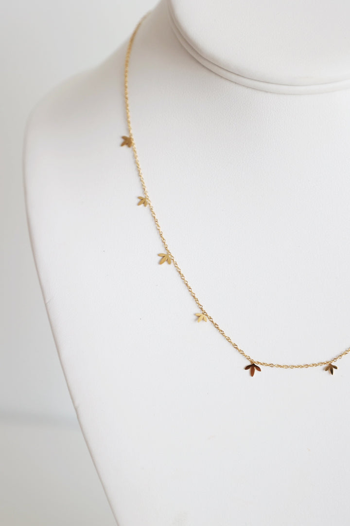 Station Leaf Necklace