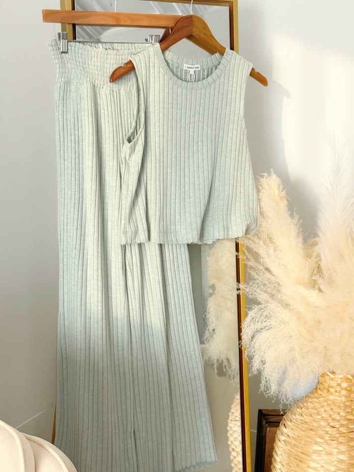Dawn Smocked Rib Pant- Aqua Cloud