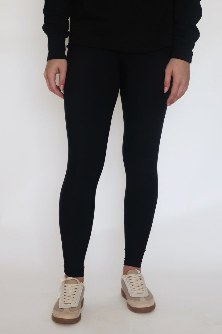 SPANXsmooth Onform Leggings