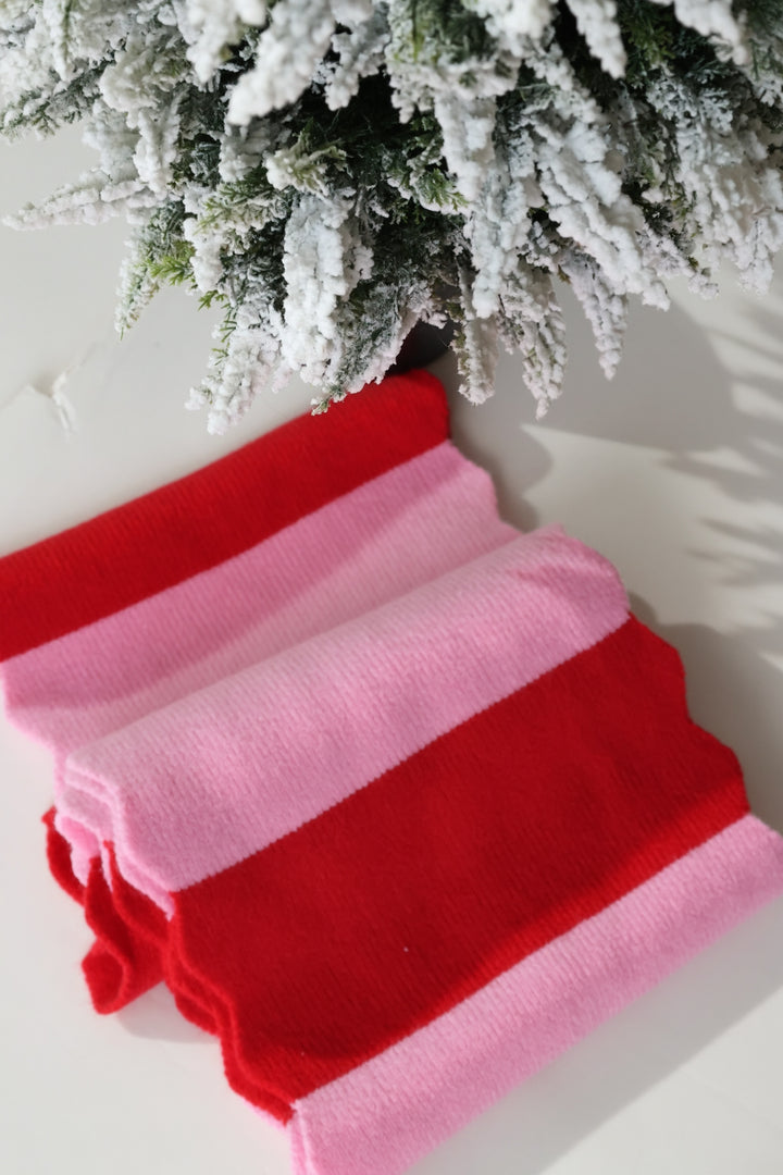 Scala Scarf