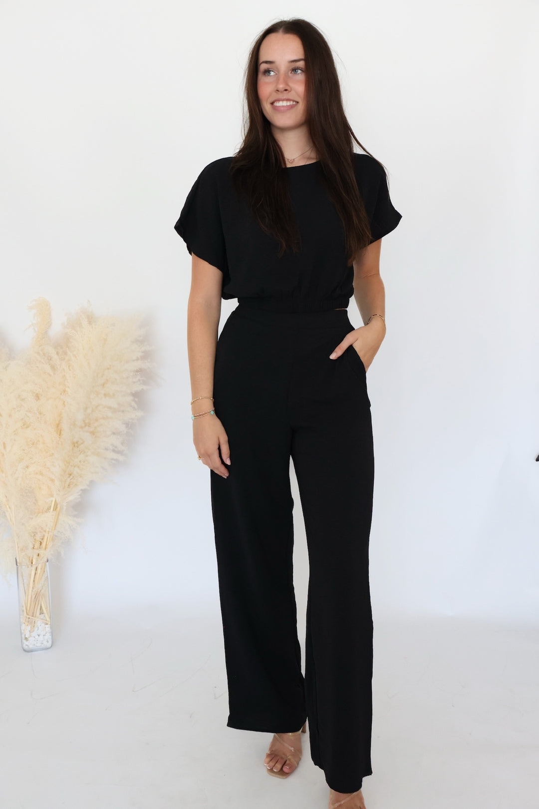 Market Find Top- Black (FINIAL SALE)