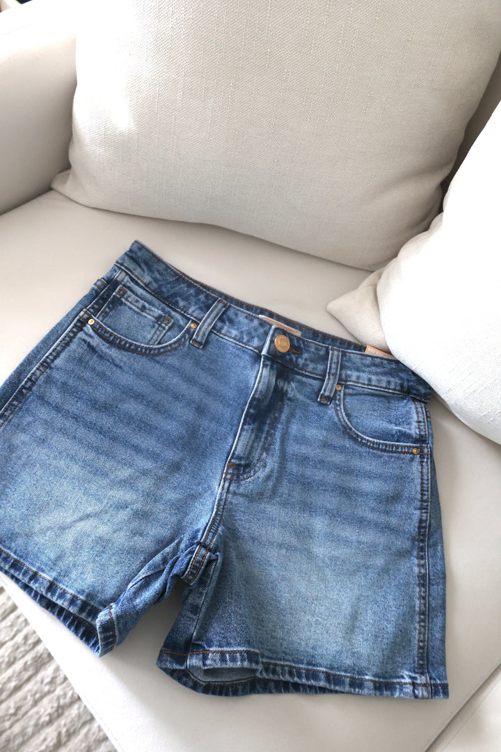 Jane High Rise Shorts- Peaceful