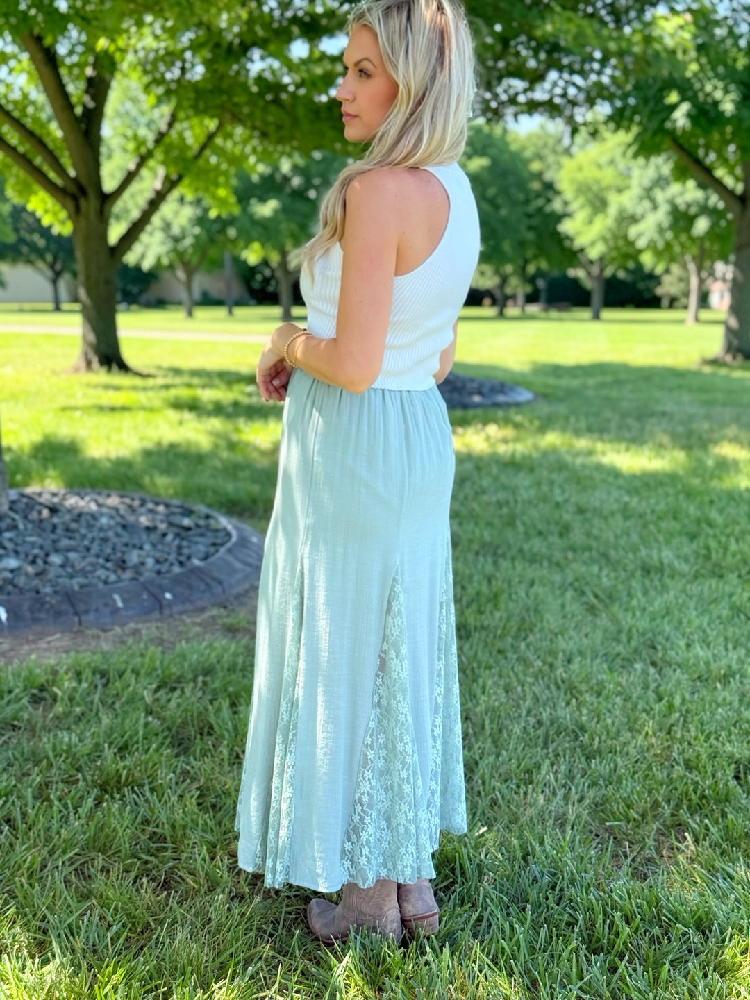 Laurel Lace Maxi