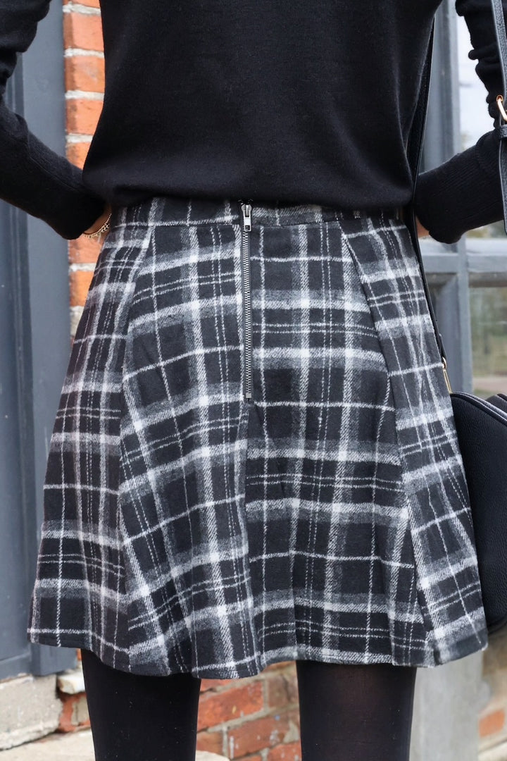 Bayside Chic Skirt-(FINAL SALE)