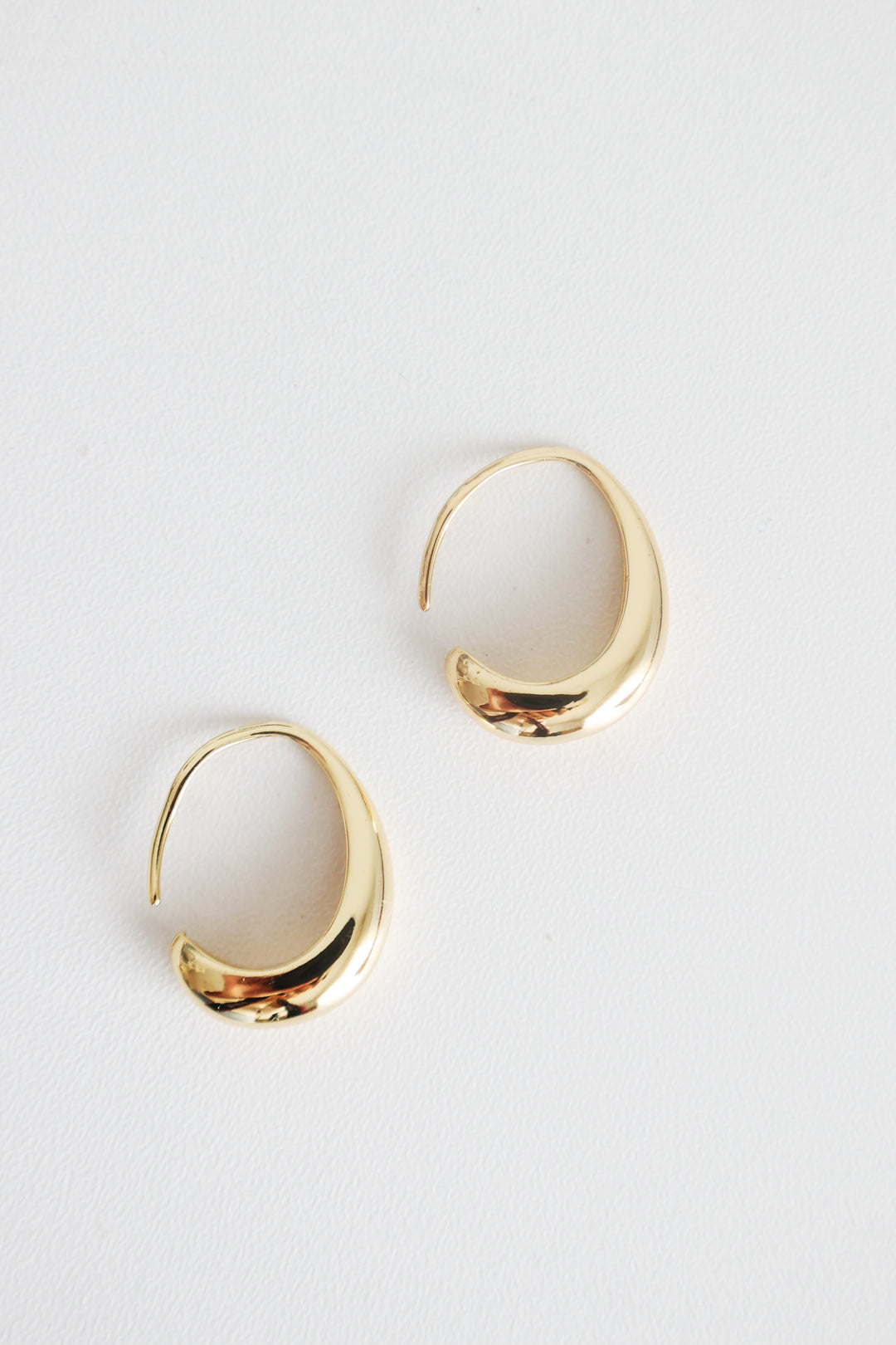 Indie Hoop- 14k Plated