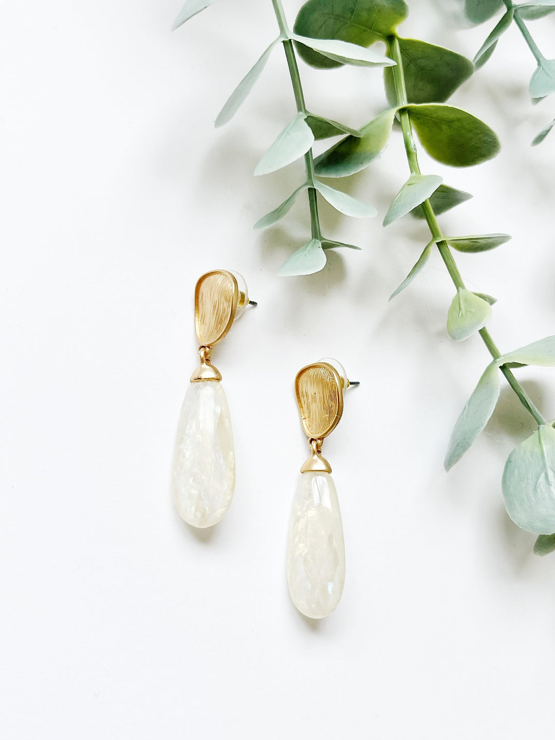 Scottie Teardrop Earrings